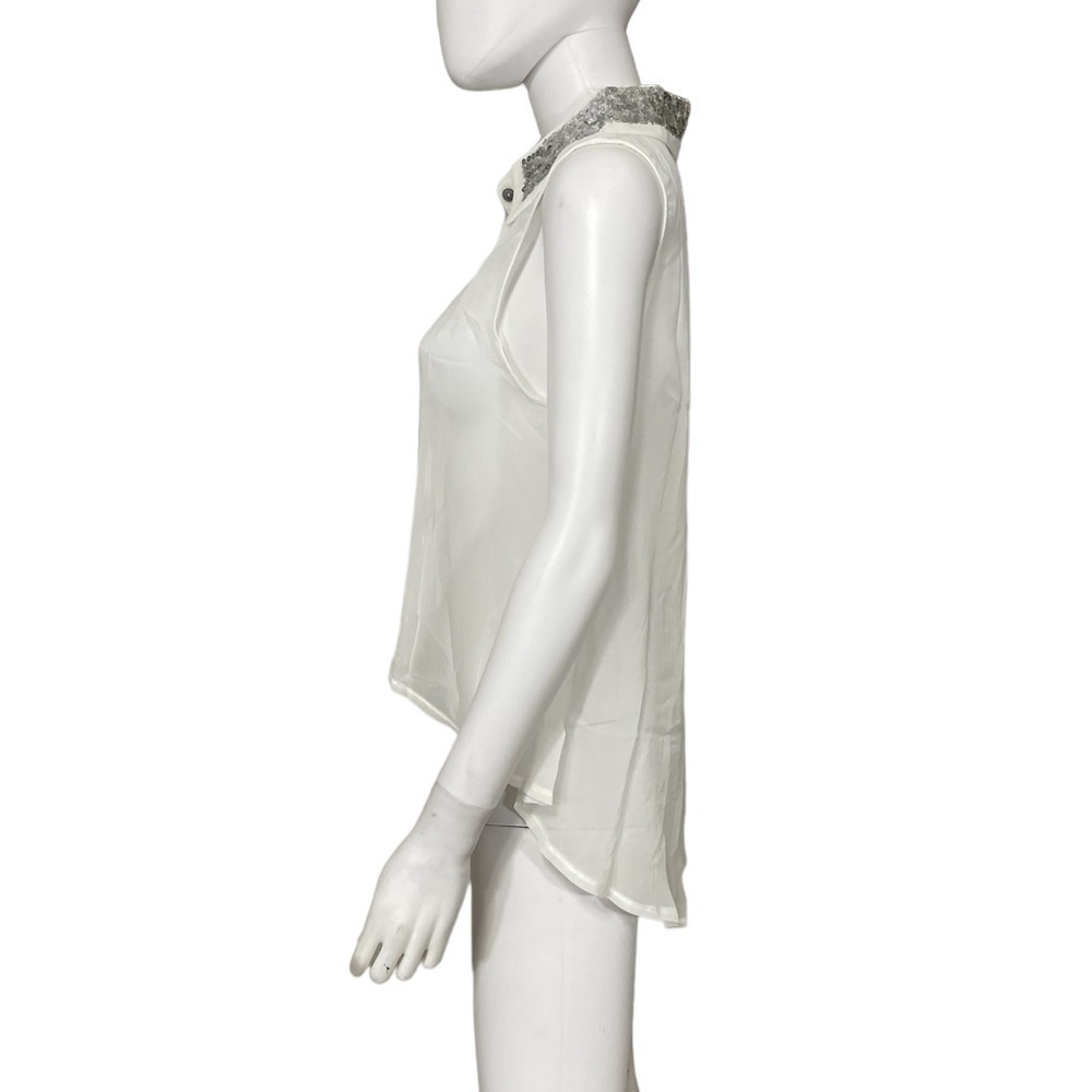 Sleeveless White Button Top Sequins collar
New - Picture 3 of 6